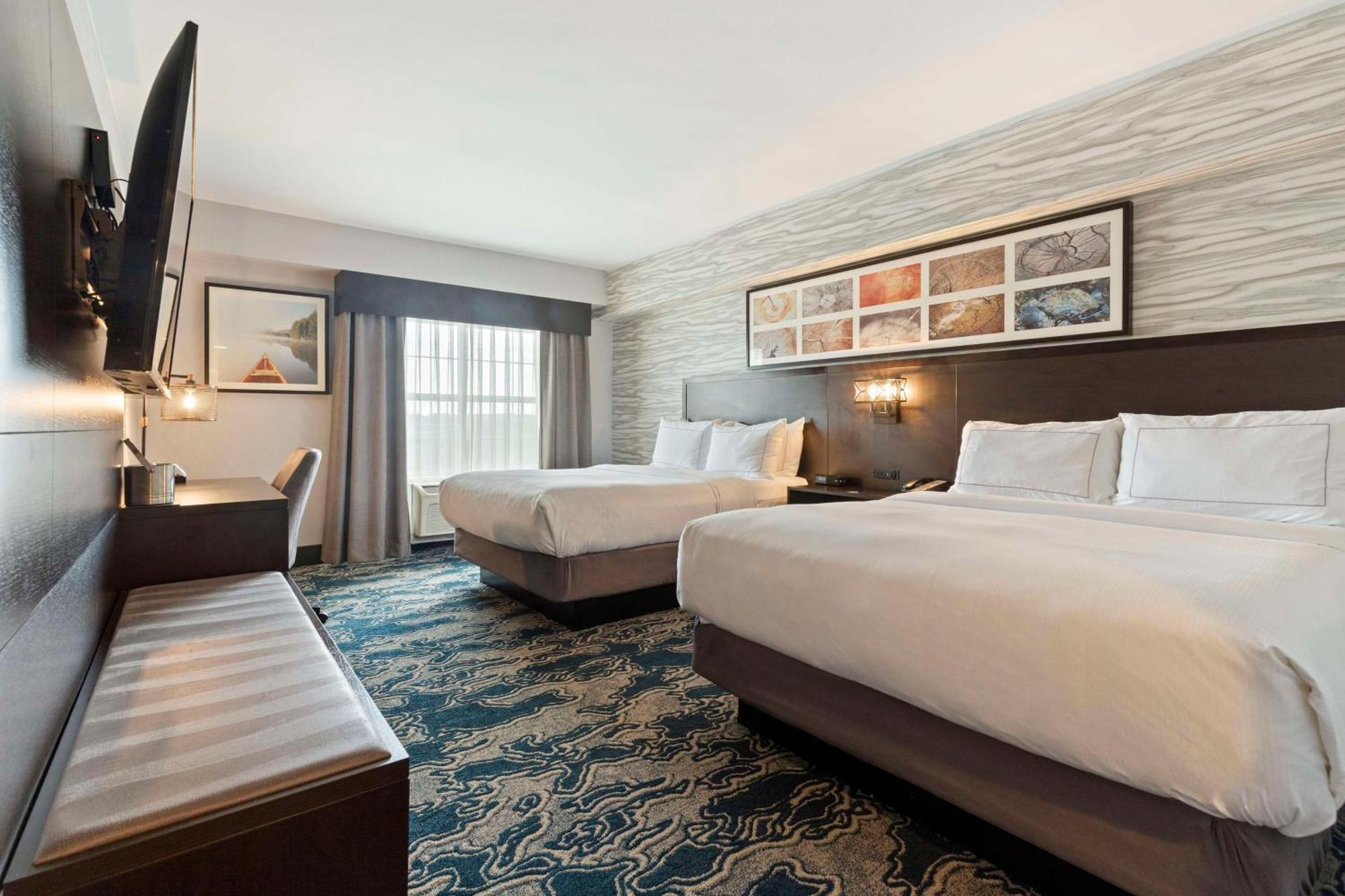 Doubletree By Hilton Front Royal Blue Ridge Shadows Hotel Екстериор снимка