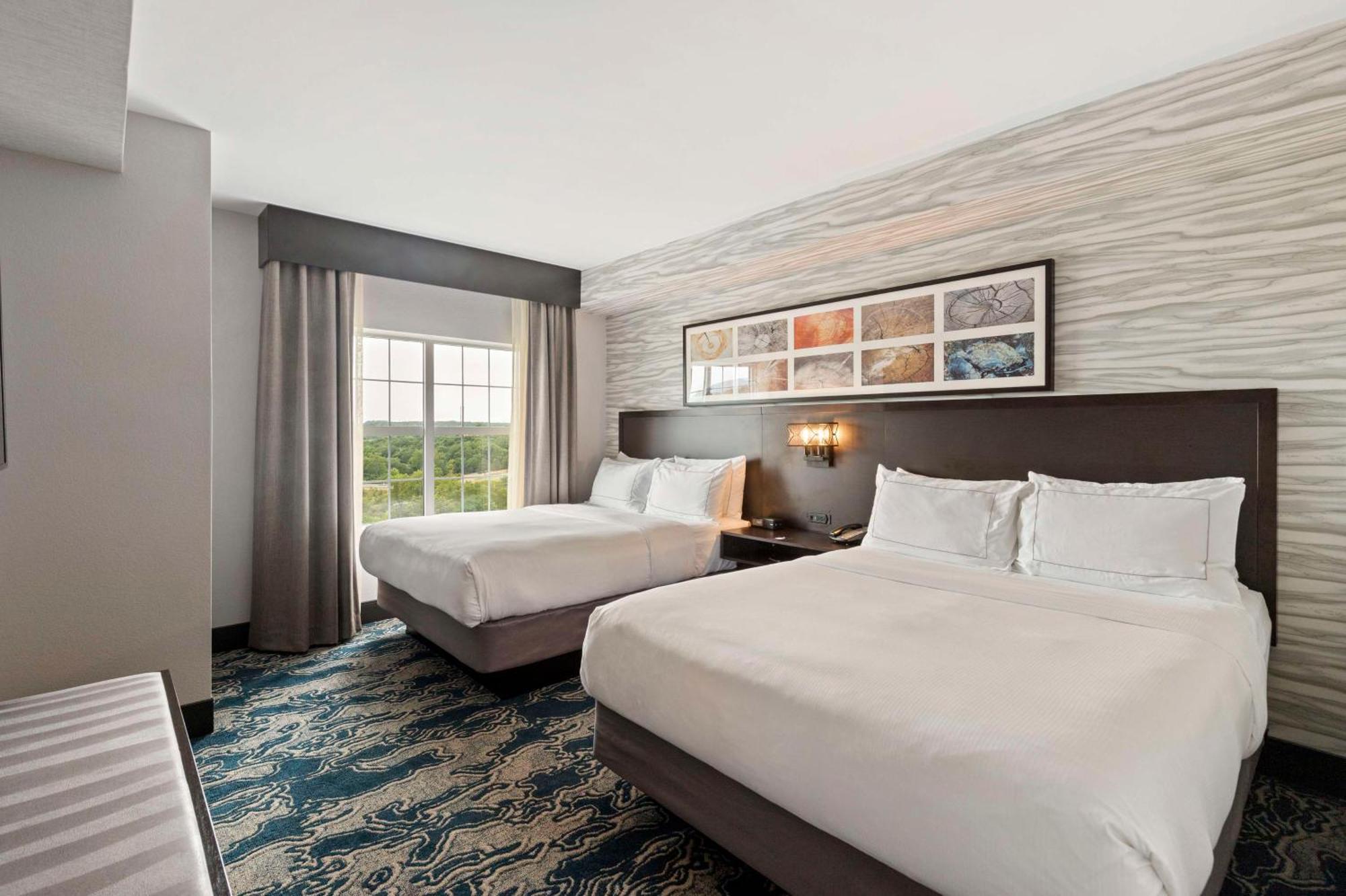 Doubletree By Hilton Front Royal Blue Ridge Shadows Hotel Екстериор снимка