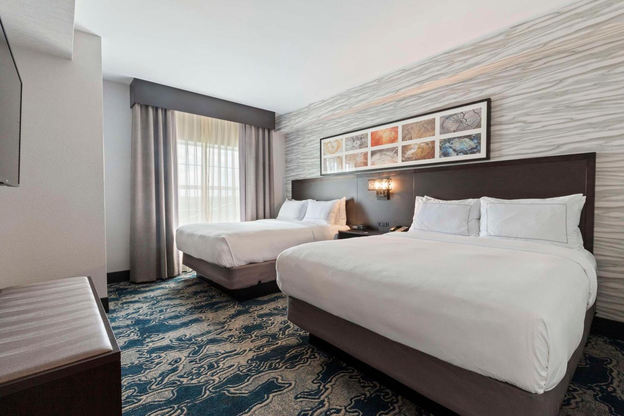 Doubletree By Hilton Front Royal Blue Ridge Shadows Hotel Екстериор снимка